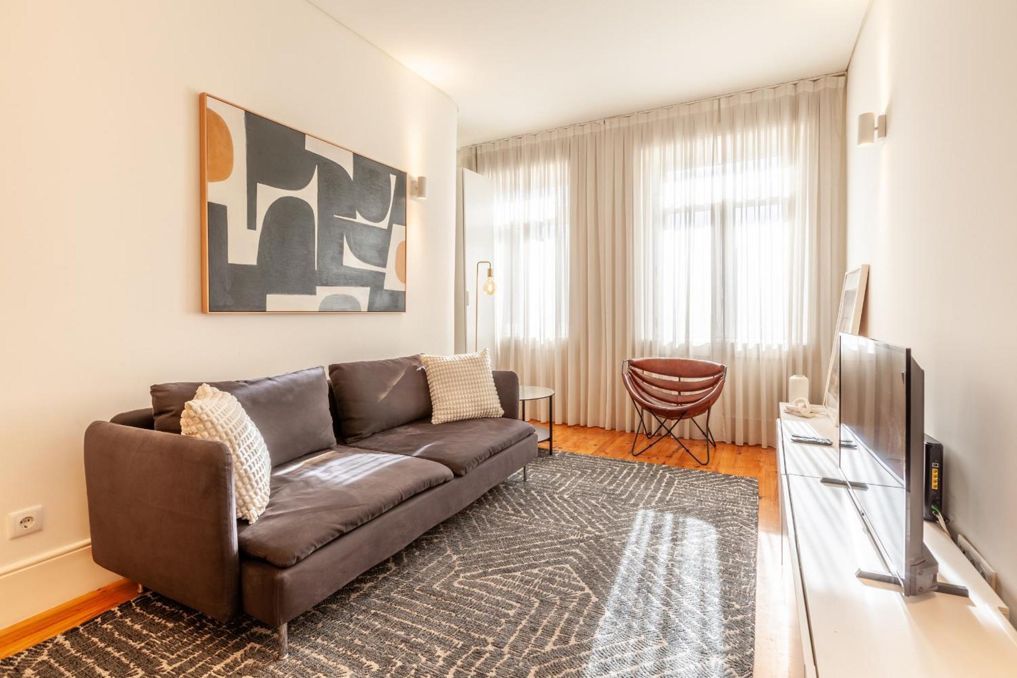 D&S - Alvares Cabral Porto Exteriér fotografie